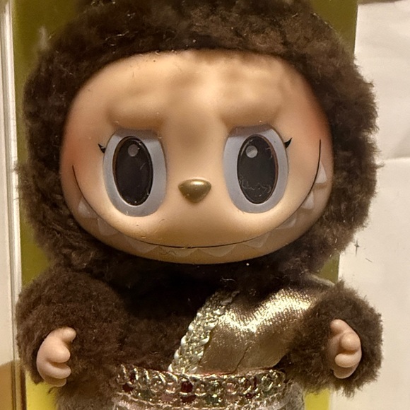 The Monsters Good Luck To You Vinyl Plush - Picture 2 of 5